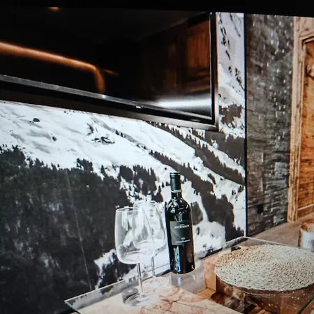 Chenus House Apartment