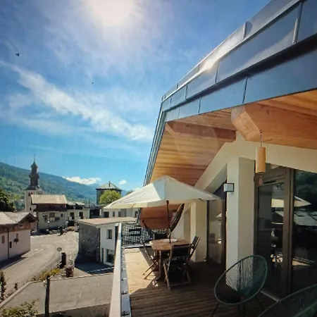 Chenus House Apartment *